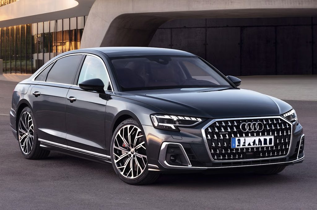 Audi A8 Car rental Limusine in dubai